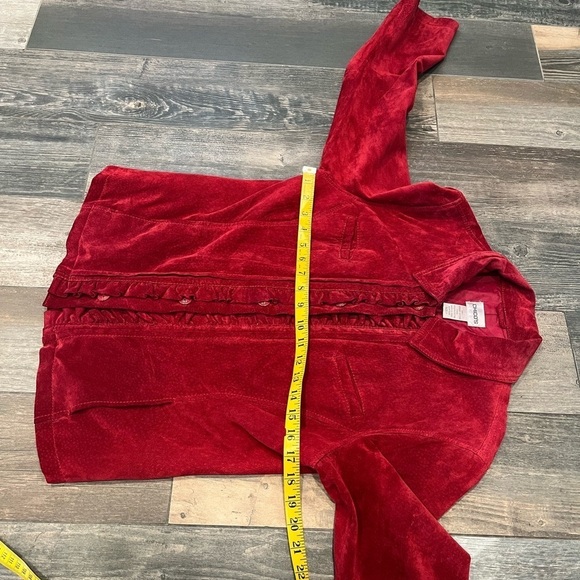 Chico’s Womens Suede Leather Jacket Sz 1/ US 8 Red Ruffles Button Closure - Picture 9 of 10